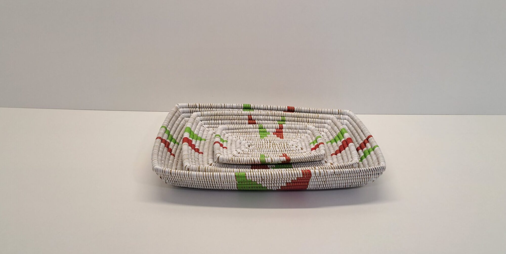 "CONJUNTO 4" BANDEJAS TEGELE - 3 Uds. - Imagen 2