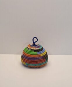 DA PEQUEÑA ~ CESTA CON TAPA PLANA COLOR 1