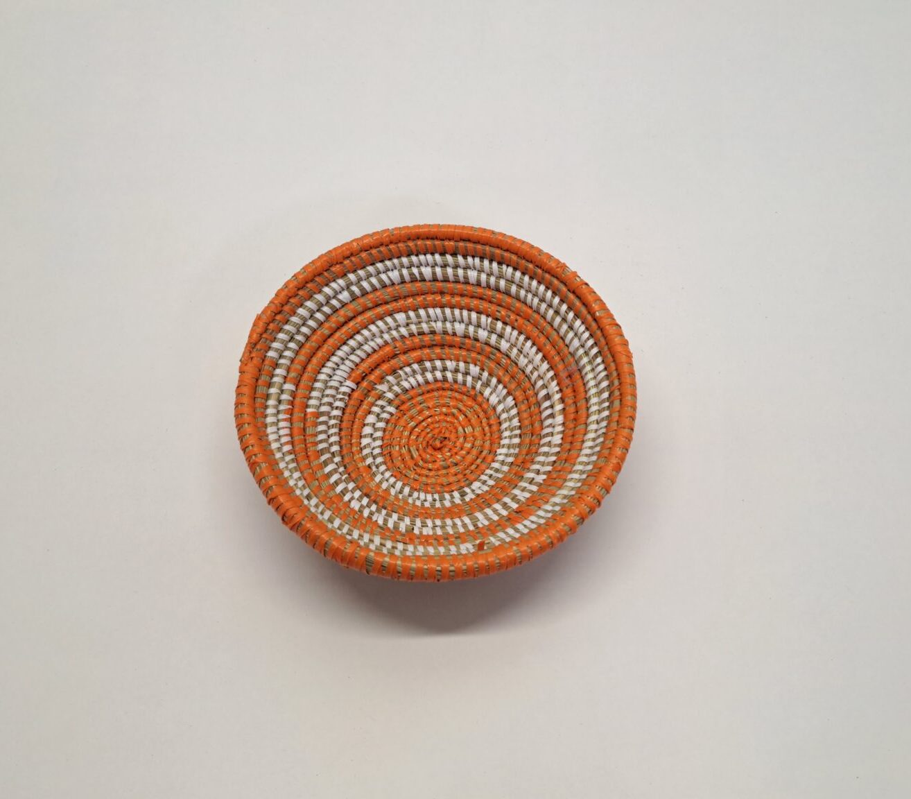 Fuente Circular Artesanal / Bol "Naranja & Blanco" - Imagen 2