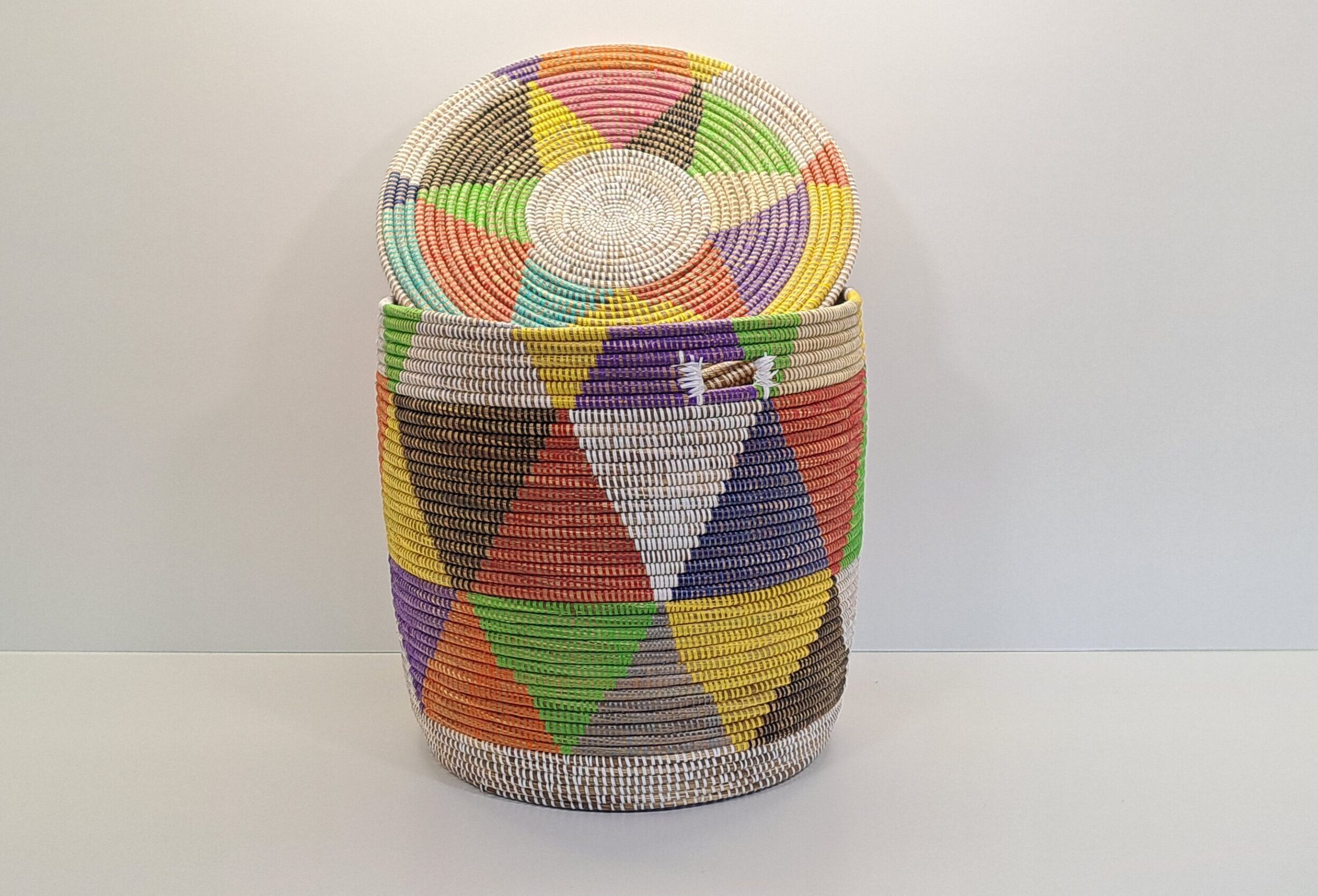 KEUP ~ CESTA CON TAPA PLANA MULTICOLOR ~ GRANDE - Imagen 2