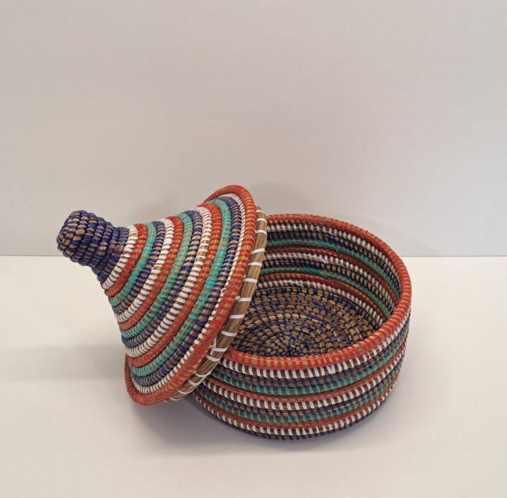 Cesta Artesanal "Souper Pequeña" con Tapa Tradicional Multicolor - Imagen 2