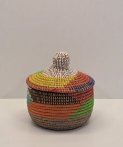 Cesta Artesanal "Souper Pequeña" con Tapa Tradicional Multicolor Patchwork 