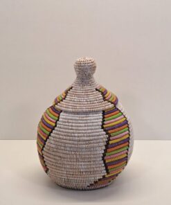 Cesta Artesanal con Tapa Tradicional "Takh" Multicolor