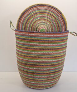 Alternative view of TEGELE GRANDE ~ CESTA CON TAPA TRADICIONAL ARCOIRIS