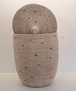 Alternative view of TEGELE GRANDE ~ CESTA CON TAPA TRADICIONAL BLANCO Y COLORES