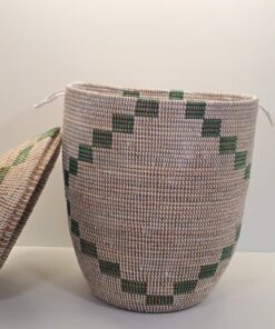 Alternative view of TEGELE GRANDE ~ CESTA CON TAPA TRADICIONAL BLANCO Y VERDE