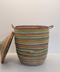 Alternative view of TEGELE MEDIANO ~ CESTA CON TAPA TRADICIONAL ARCOIRIS