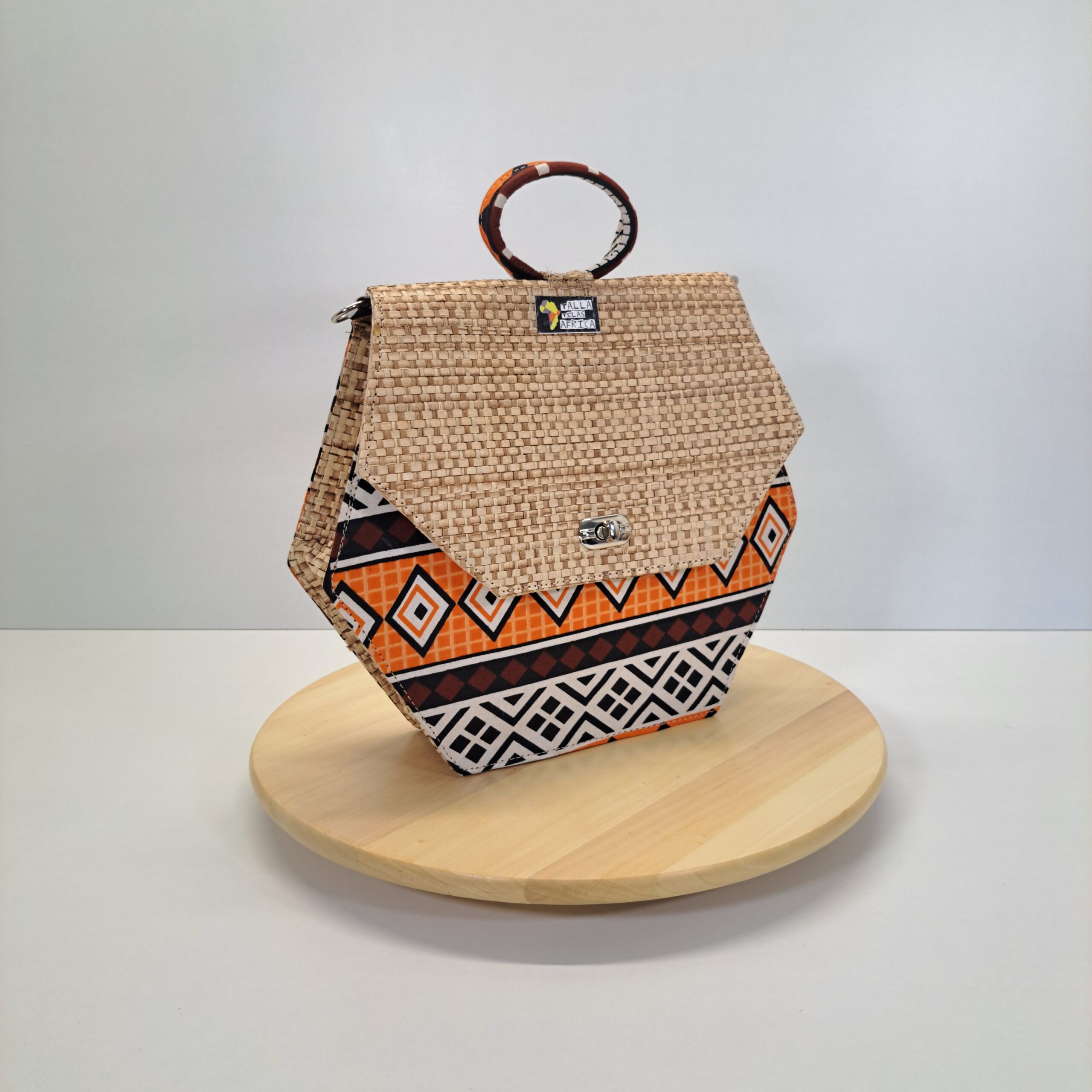 Bolso Hexagonal de Mano Artesanal "Patrones Ancestrales" - Imagen 3