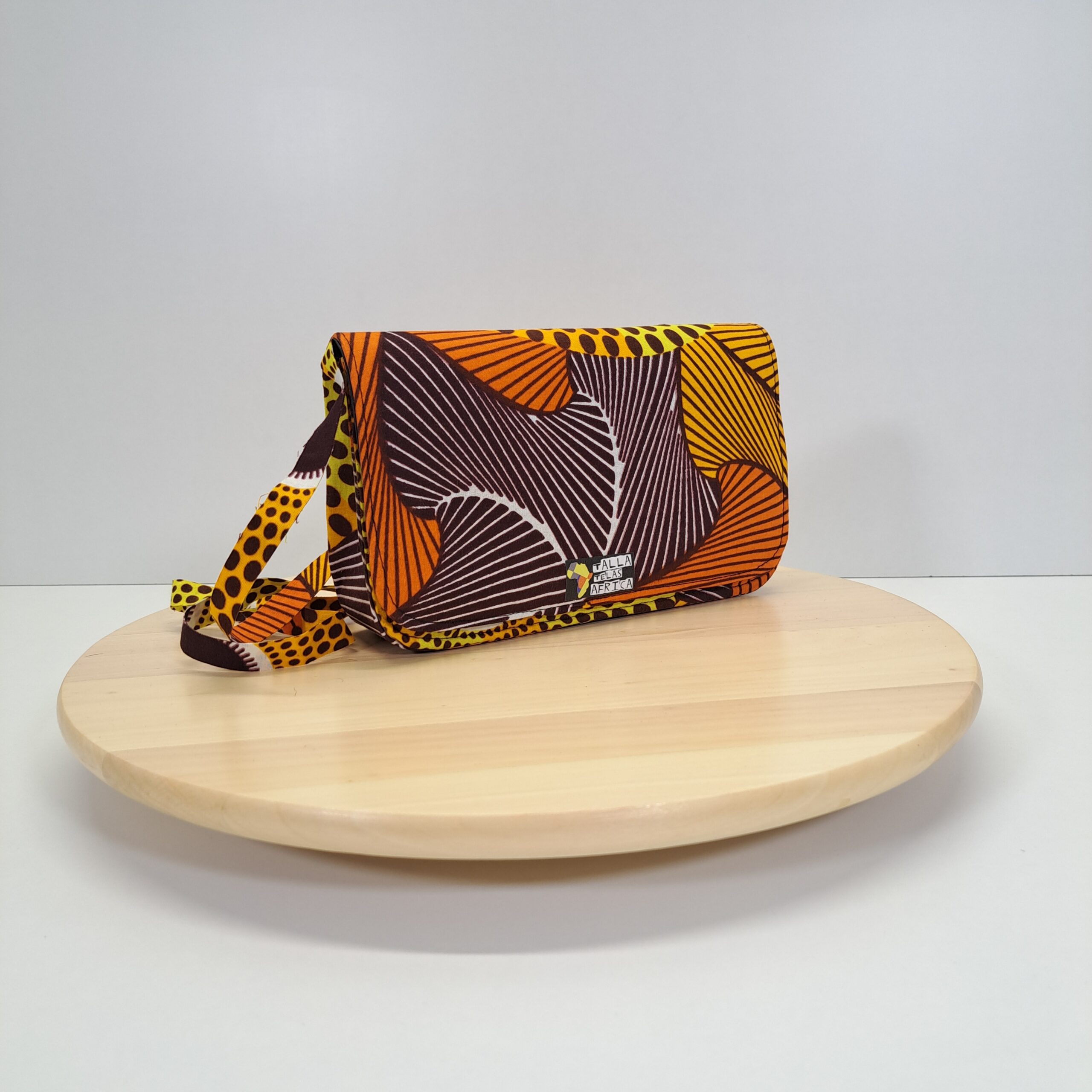 Bolso de Mano & Bandolera "Duna del Sáhara" – Diseño Rígido en Tela Wax - Imagen 3