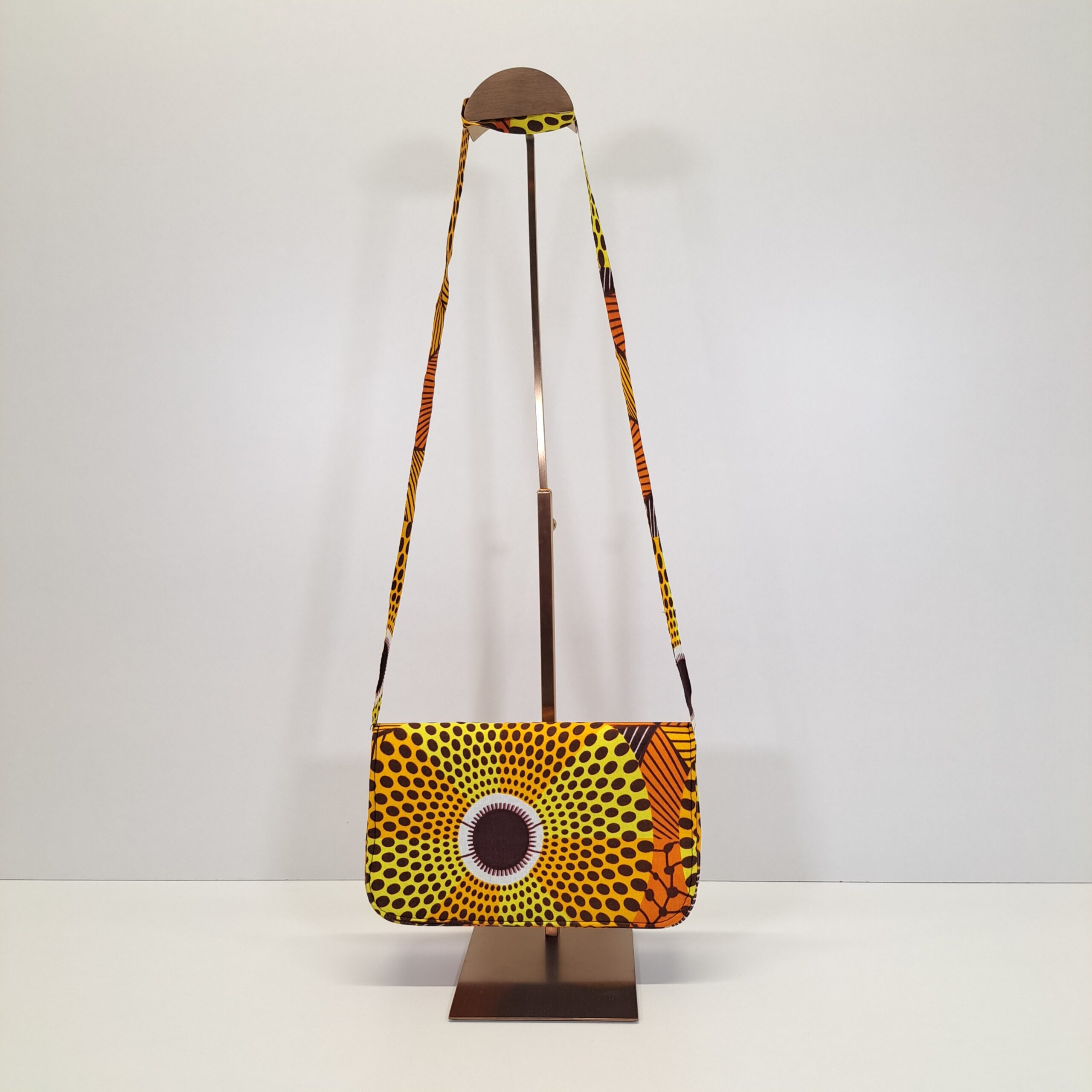 Bolso de Mano & Bandolera "Duna del Sáhara" – Diseño Rígido en Tela Wax - Imagen 2