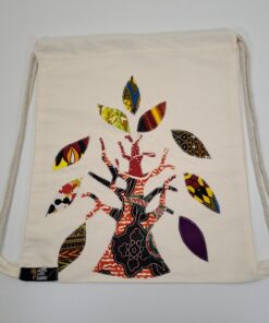 Mochila de Cordones "Baobab Ancestral" – Arte Textil en Mosaico Wax (Edición Natural)