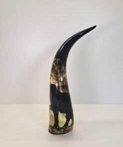 Alternative view of Cuerno de Vaca Decorativo Pintado a Mano – La Figura Envolvente del 'Gran Elefante' (Mediano)