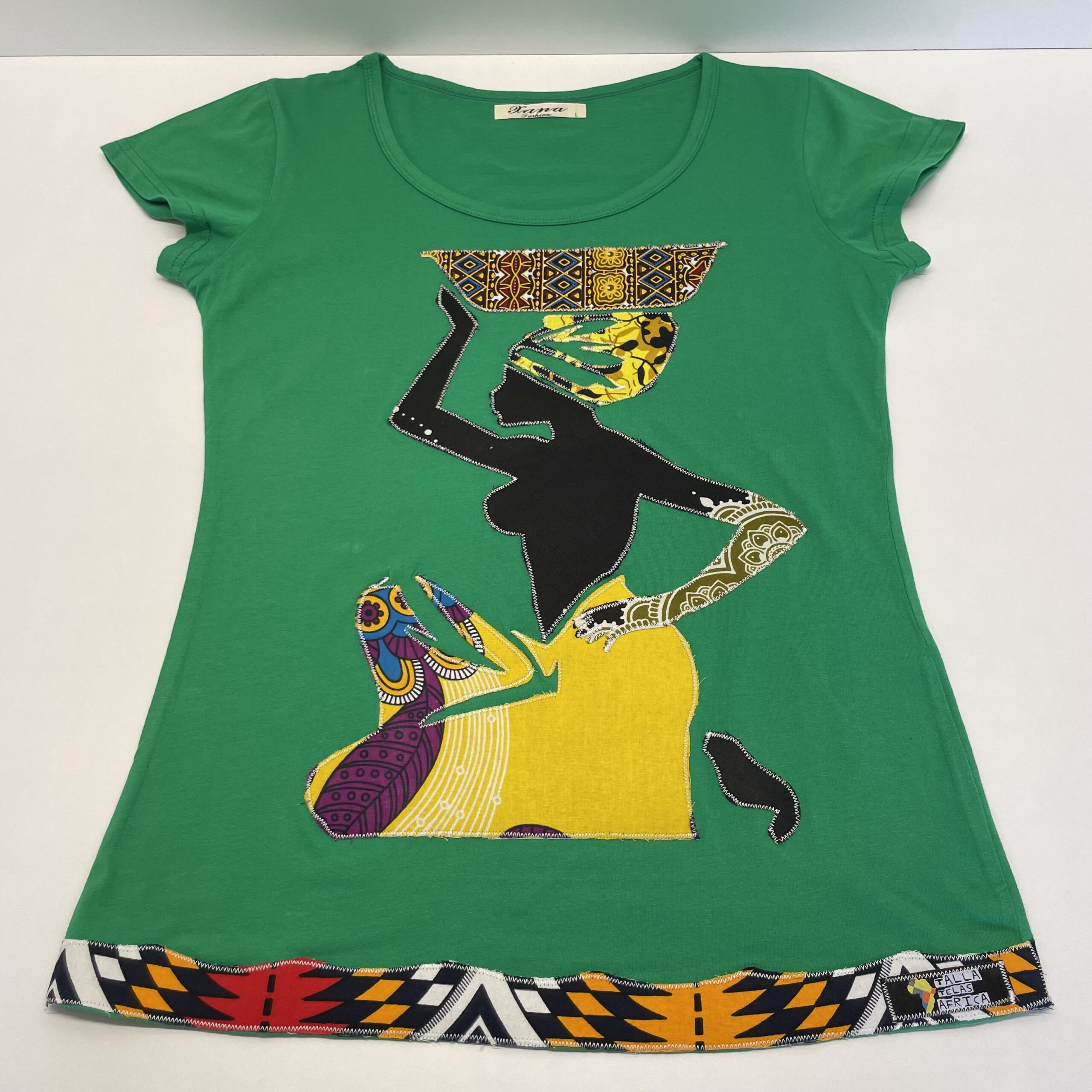 XANA - Camiseta Artesanal Colección "Matabane" – Color Verde y Aplique Hecho a Mano (Talla L) - Imagen 3
